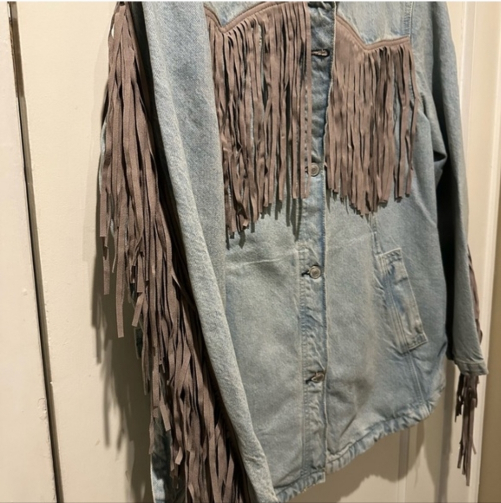 We The Free Light Blue Jean Jacket with Fringe NWOT - Picture 8 of 12